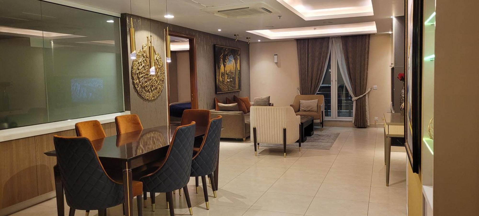 Goldcrest Luxury Apartments لاهور المظهر الخارجي الصورة