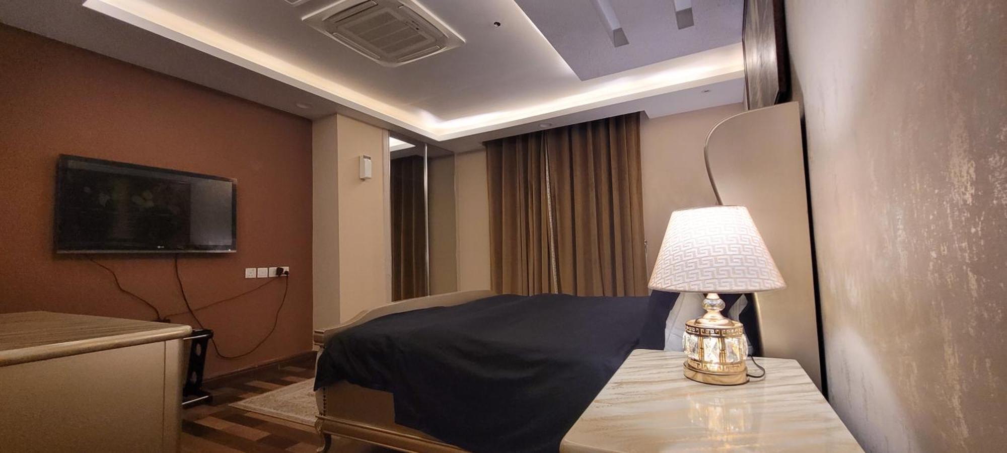 Goldcrest Luxury Apartments لاهور المظهر الخارجي الصورة