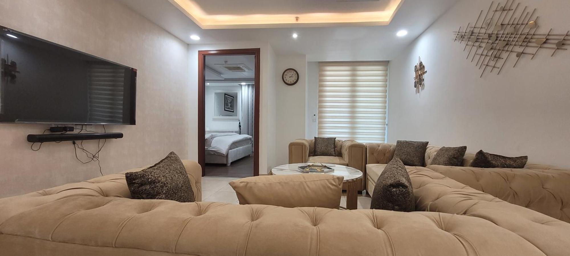 Goldcrest Luxury Apartments لاهور المظهر الخارجي الصورة